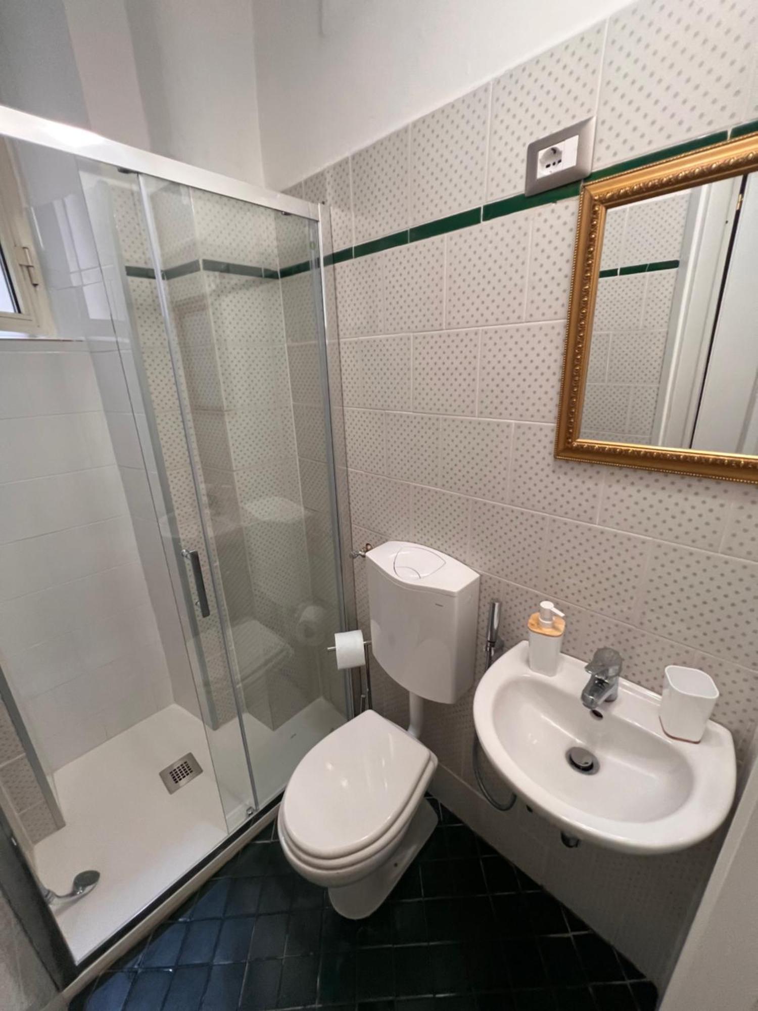 Guest House Biondi Cavour Roma Eksteriør bilde