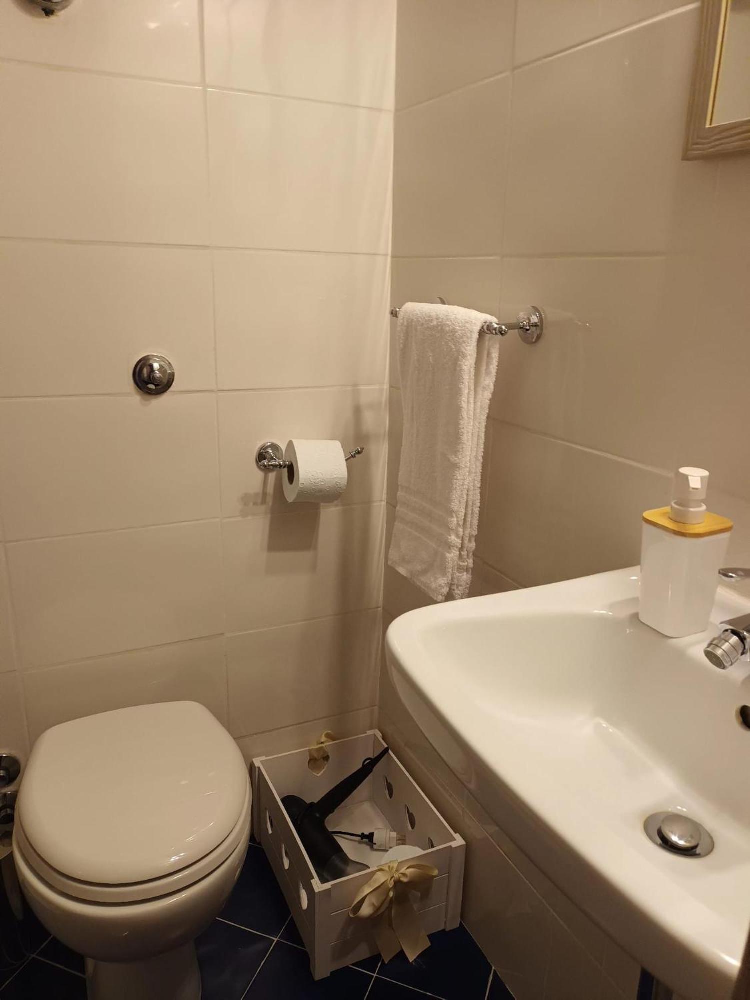 Guest House Biondi Cavour Roma Eksteriør bilde